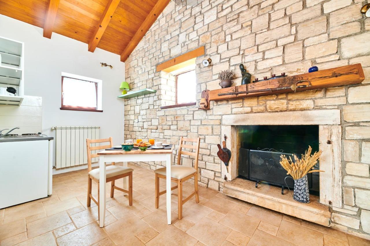 Villa Volpija Buje Esterno foto