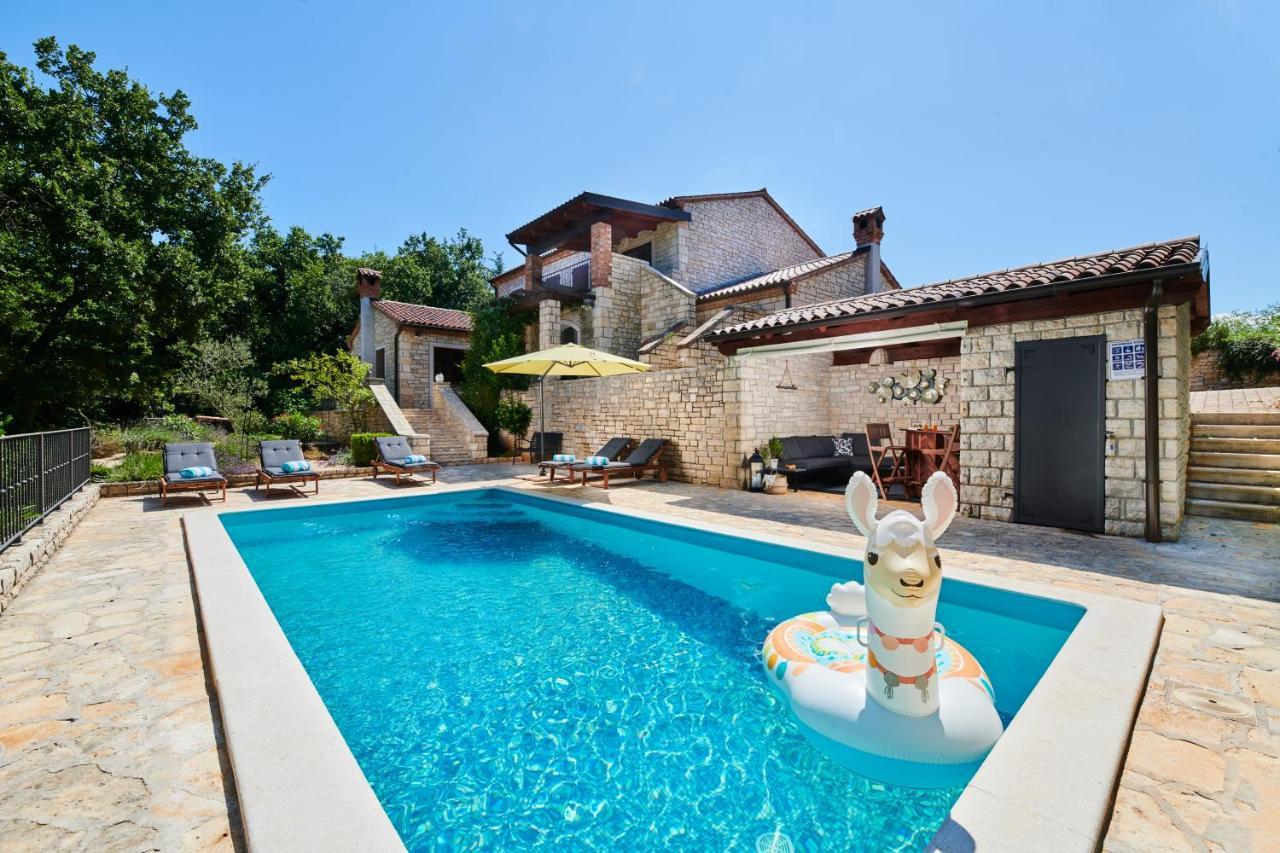 Villa Volpija Buje Esterno foto